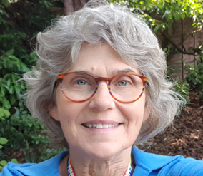 Headshot of Sara Riley.