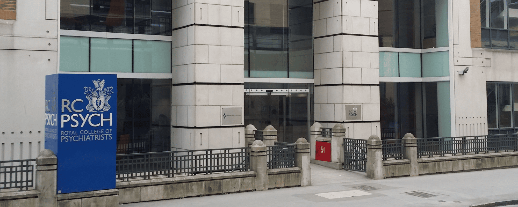 Royal College of Psychiatrists at 21 Prescot Street, London. Photo: Vorpatril / Wikimedia Commons (CC BY-SA 4.0).